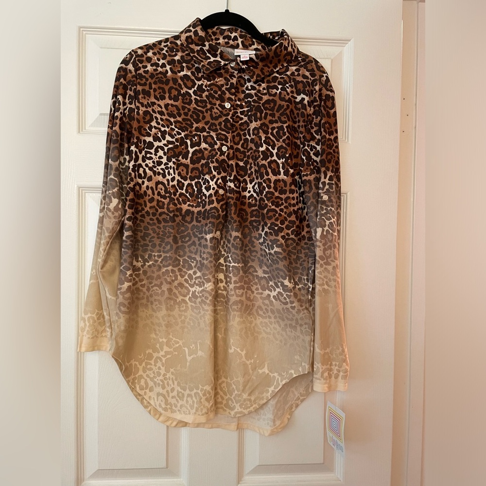 Size Small leopard print Lynnae new with tags.